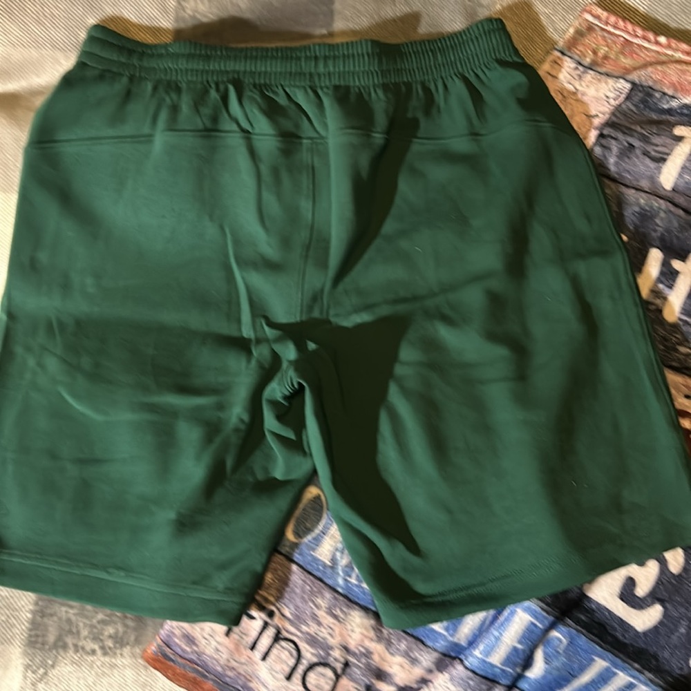 Shorts - Picture 2 of 2